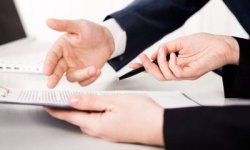 Стоит ли девушке идти в армию: плюсы и недостатки