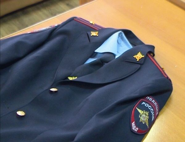 Различные способы крепления погон к форме