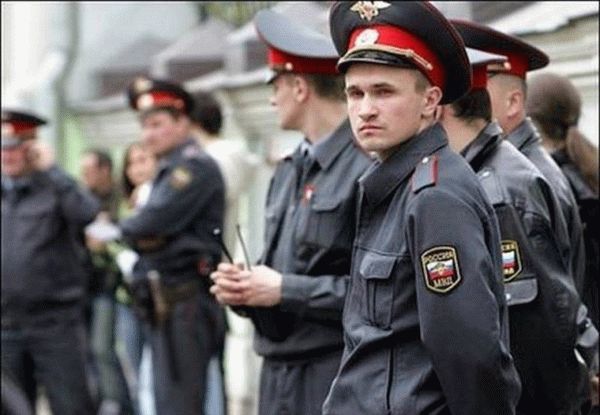 Росгвардия и полиция отличия чем отличается. Смотреть фото Росгвардия и полиция отличия чем отличается. Смотреть картинку Росгвардия и полиция отличия чем отличается. Картинка про Росгвардия и полиция отличия чем отличается. Фото Росгвардия и полиция отличия чем отличается