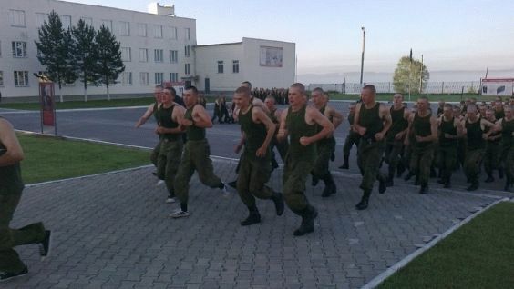 военнослужащий по контракту