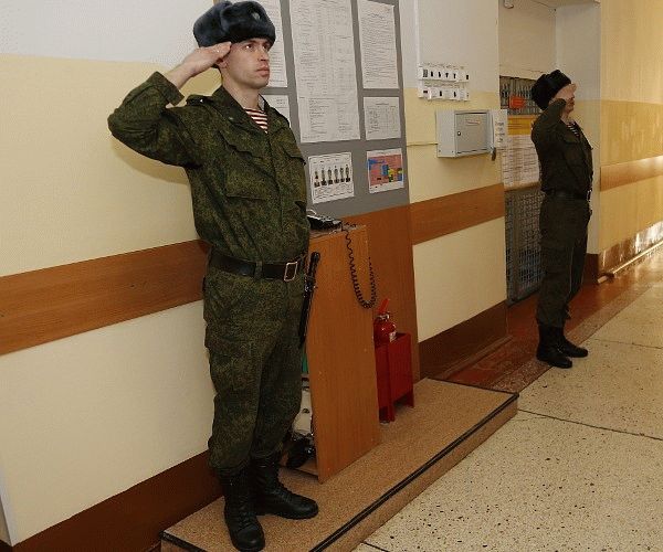 Дежурный и дневальный