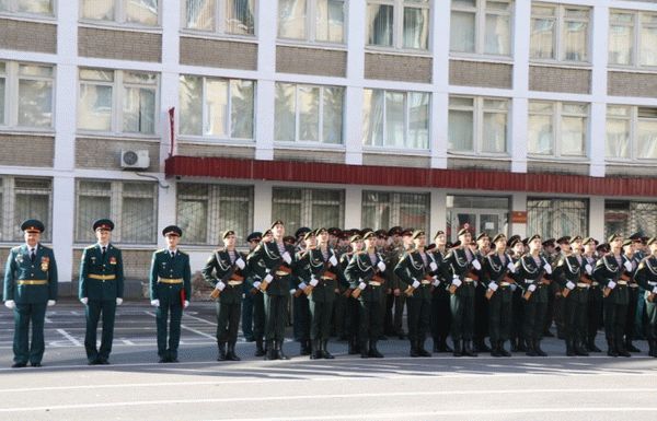 На построении