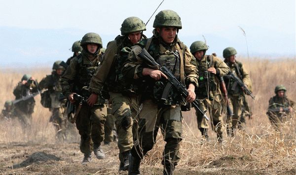 Контрактники