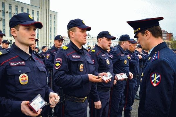 Курсанты полицейских вузов